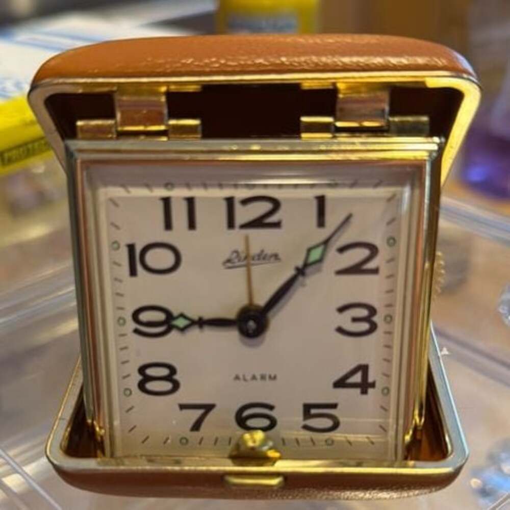 Vintage Linden Travel Alarm Clock Brown Clamshell Wind‎ Up Japan